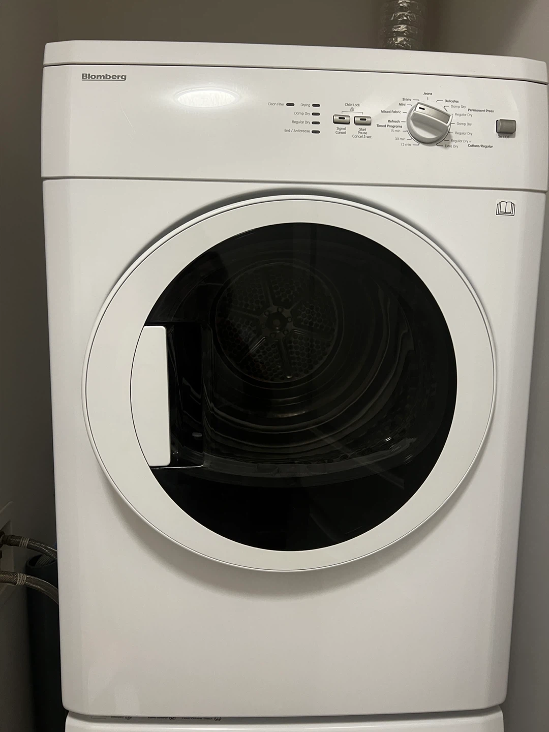 Blomberg Stackable Washer and Dryer - photo 2