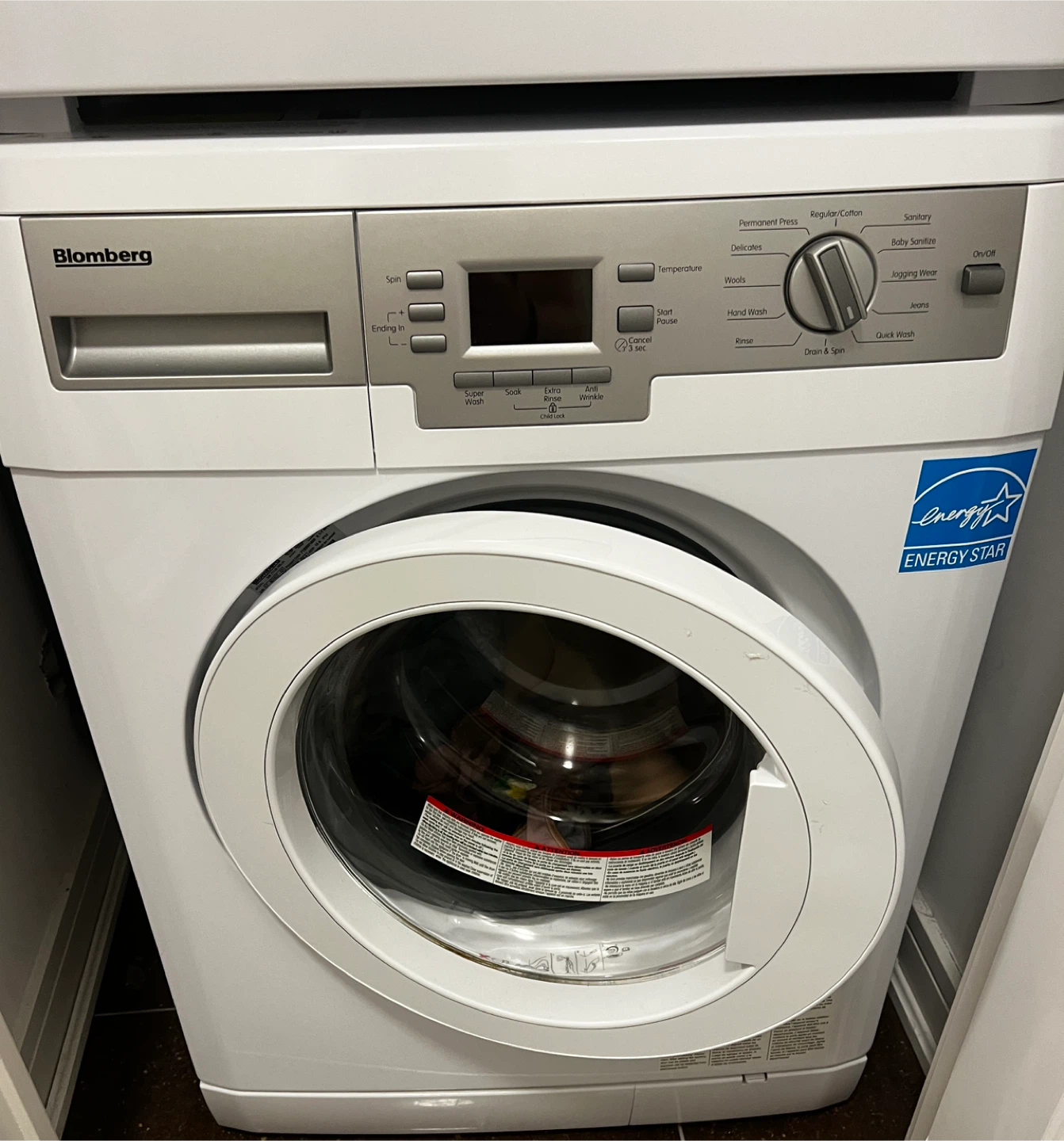 Blomberg Stackable Washer and Dryer - photo 3