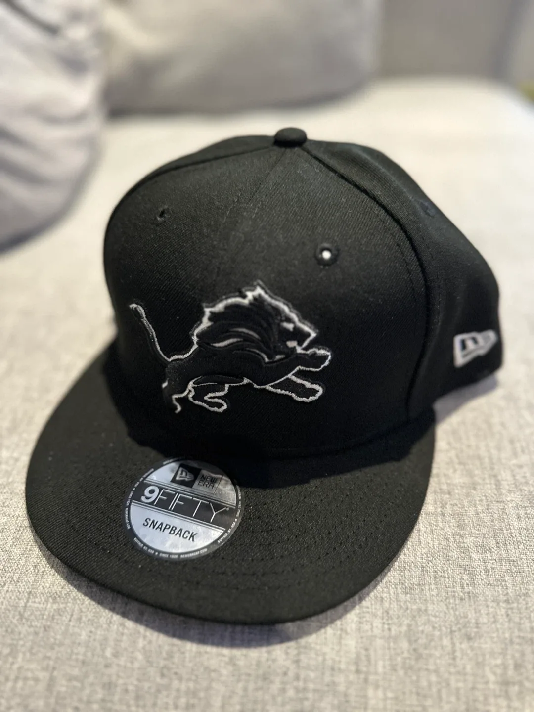 Men's New Era Black Detroit Lions 9FIFTY Adjustable Hat image indicator(5)