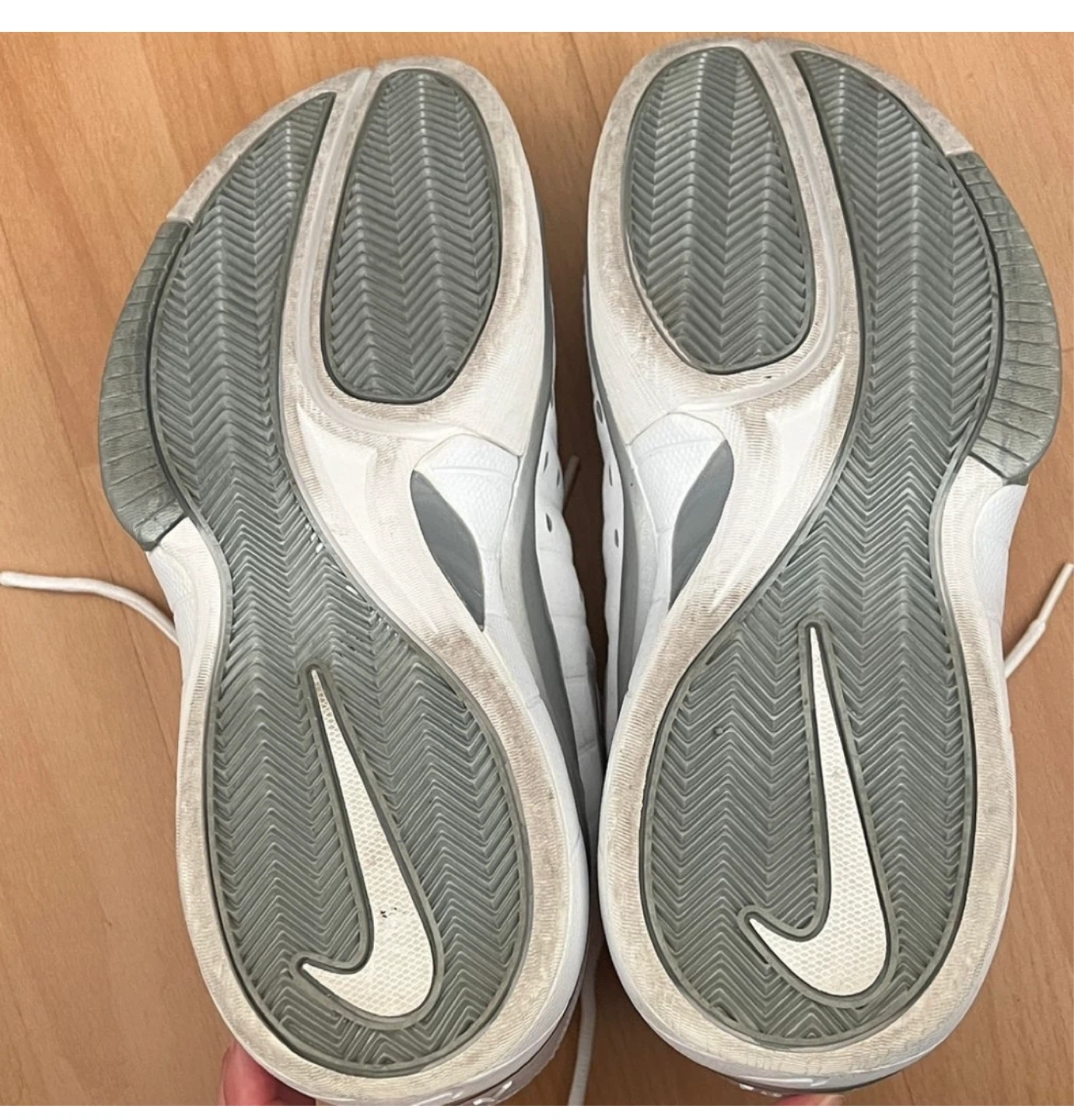 Vintage Nike Air total package White Sneakers - photo 3