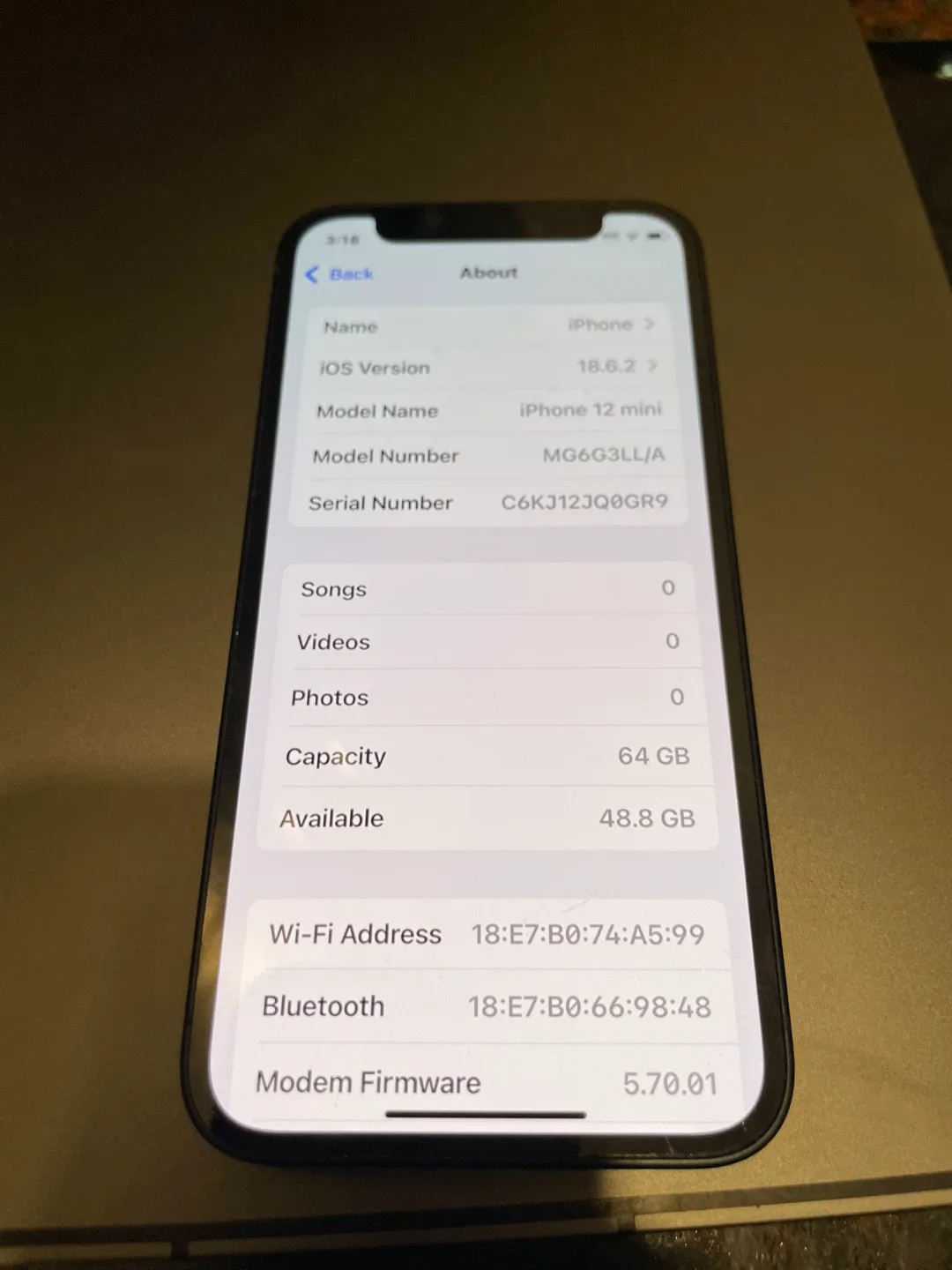 iPhone 12 mini 64GB - Excellent Condition! image indicator(2)