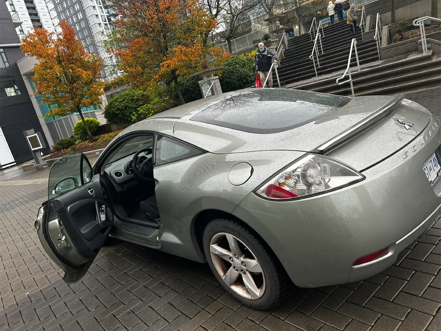 Mitsubishi Eclipse Coupe image indicator(4)