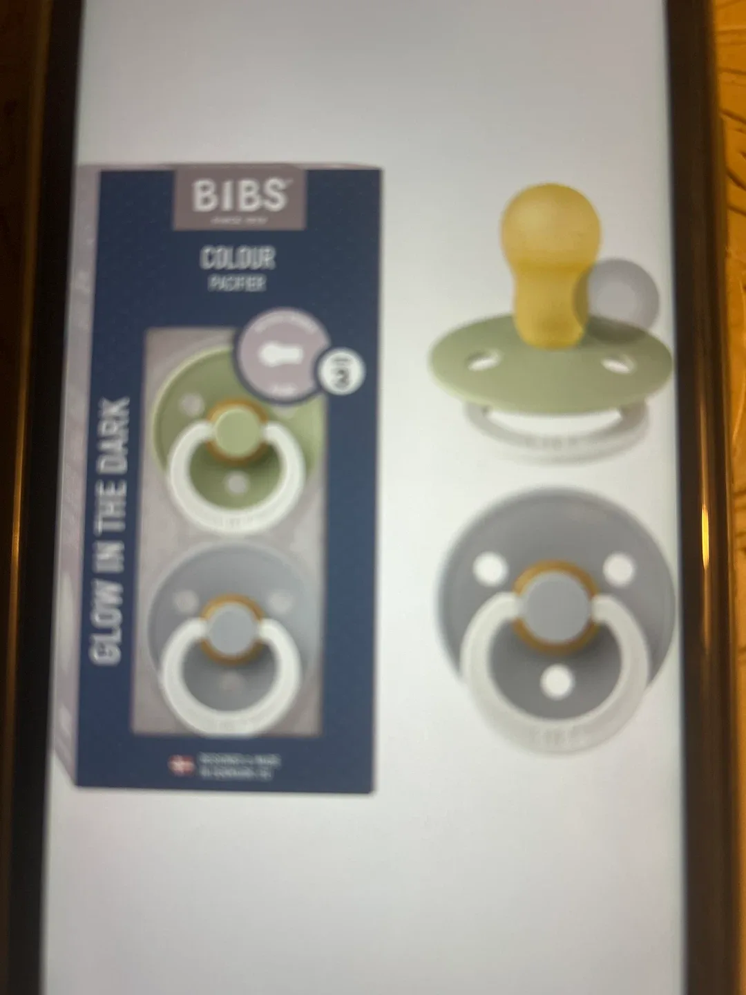 BIBS Colour Pacifier, Glow in the Dark, 2-pack image indicator(2)