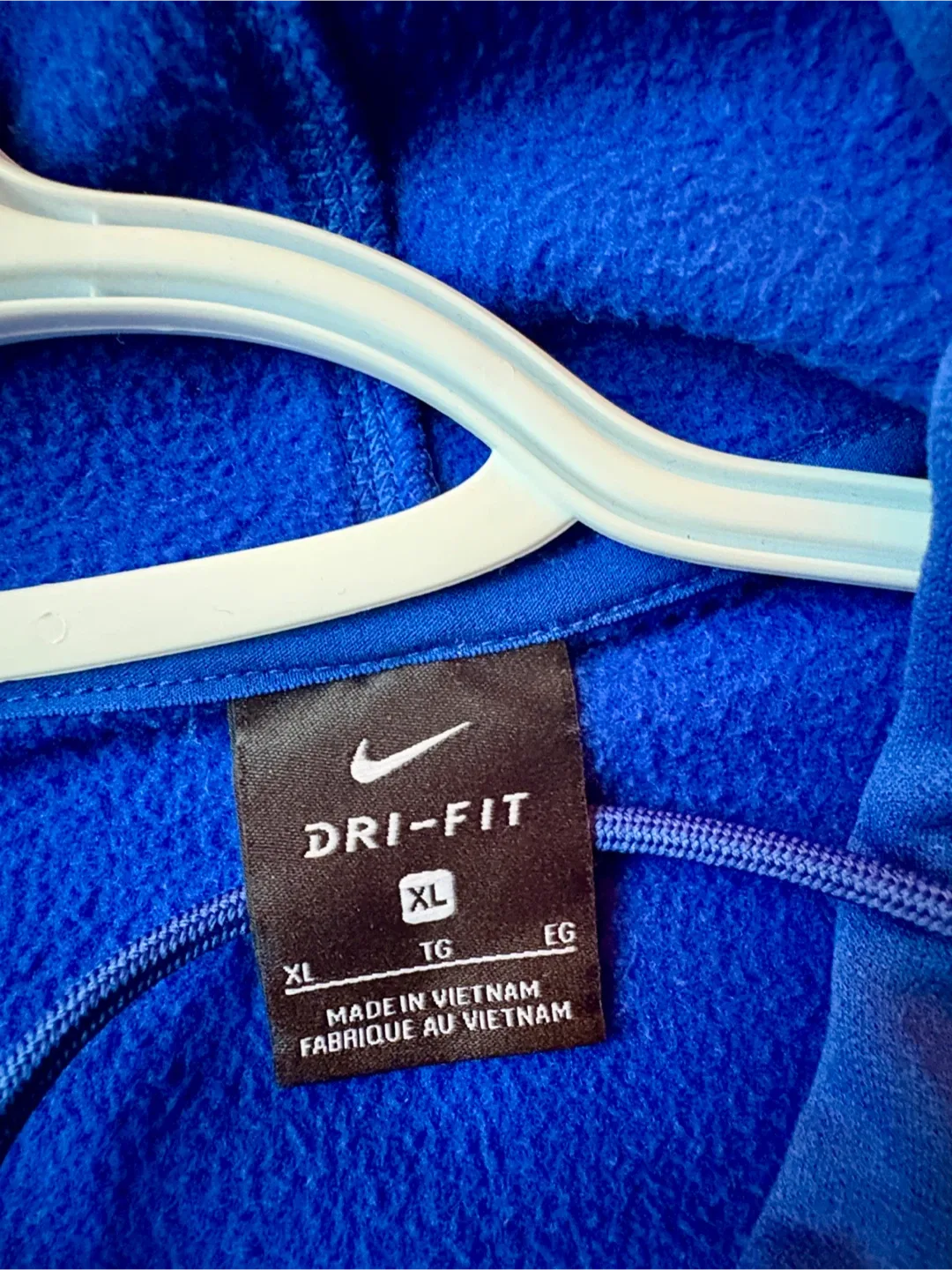 Nike Blue Jays Postseason Hoodie - Size XL image indicator(3)