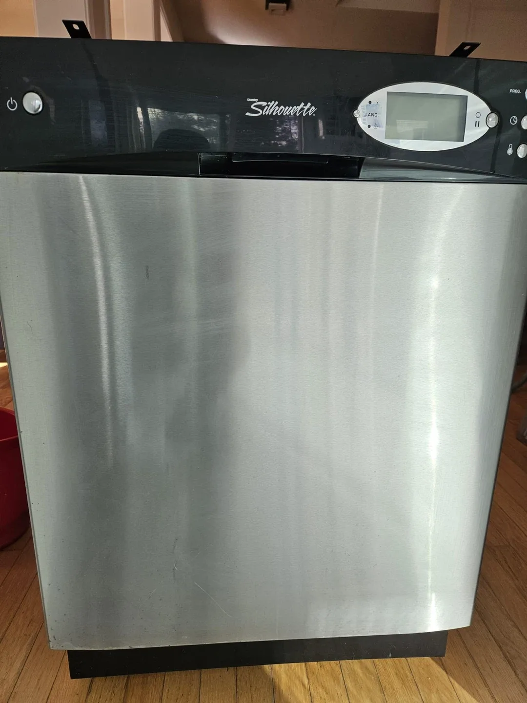 Danby Silhouette Dishwasher - Black & Silver image indicator(7)