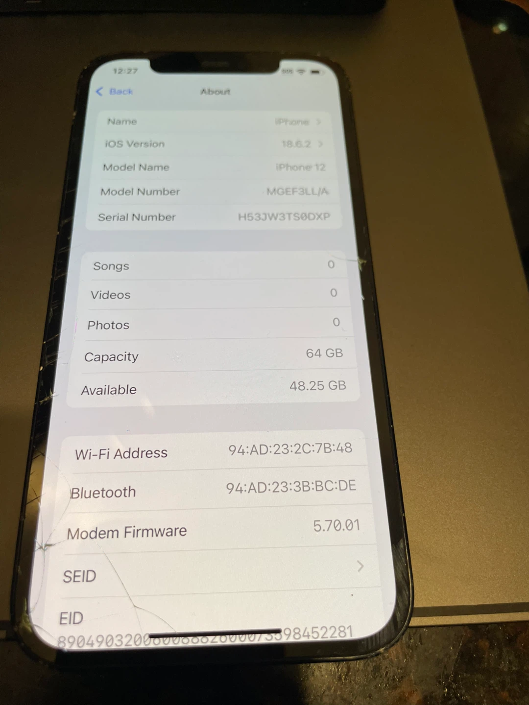 iPhone 12 - 64GB - photo 2