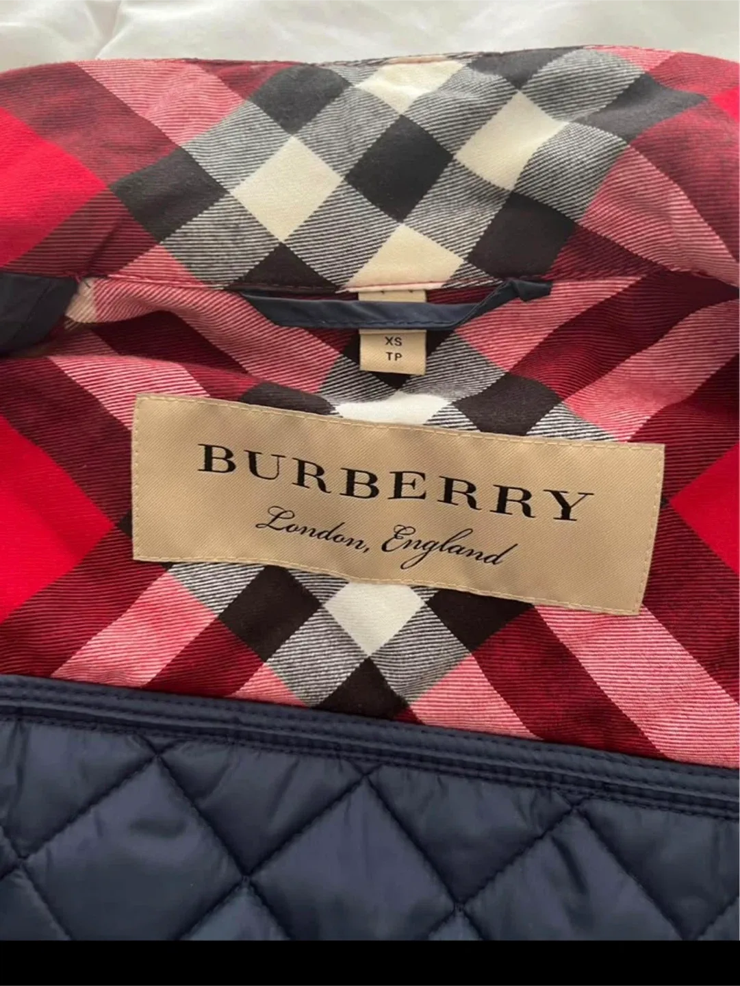 Burberry Quilted Jacket - Size XS image indicator(3)