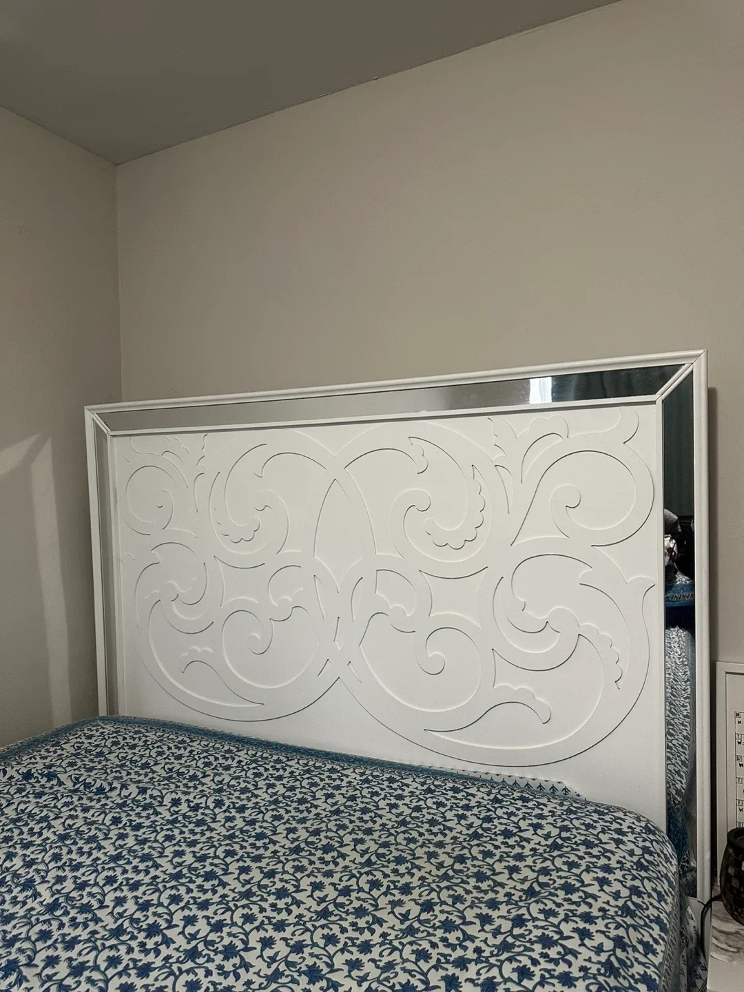 Queen Size White Bed Frame