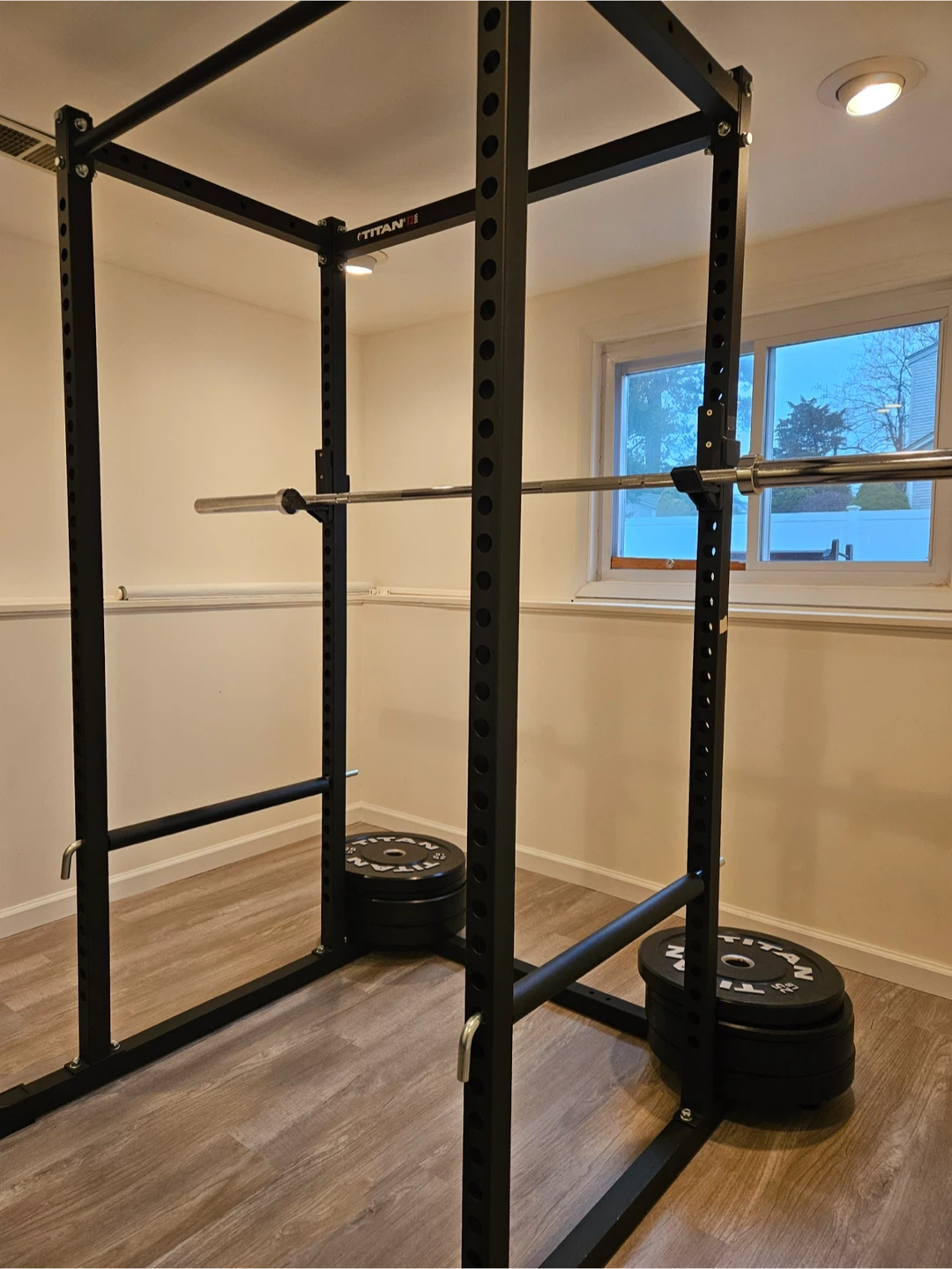 Titan Fitness Power Rack 83" - photo 3