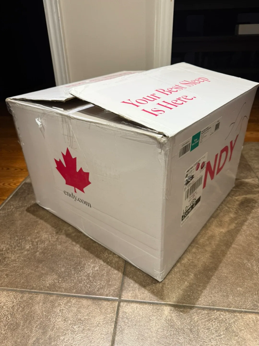 Mystery box - 20 plus new items, individually wrapped image indicator(2)