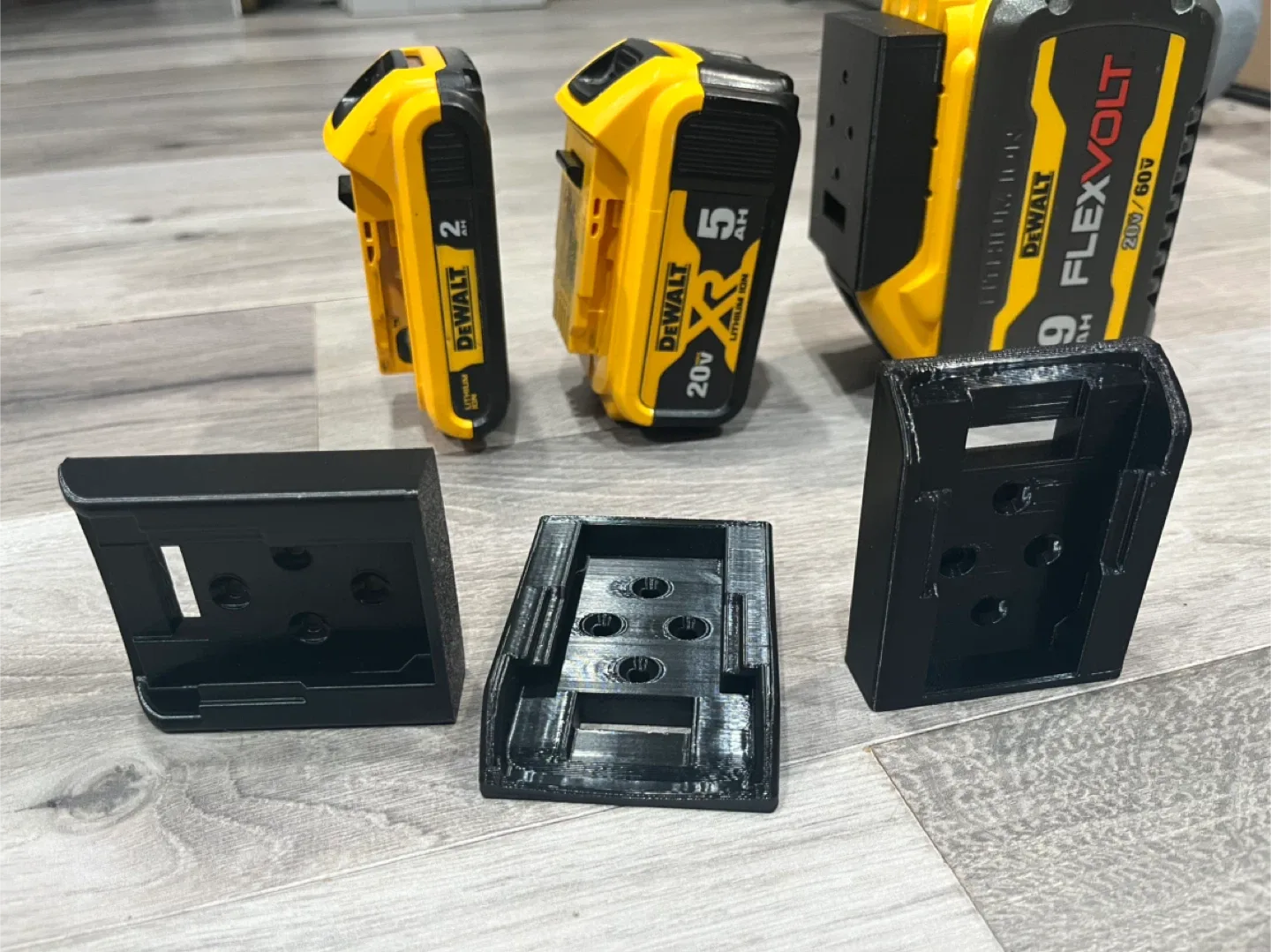 DeWalt Battery Mounts image indicator(3)