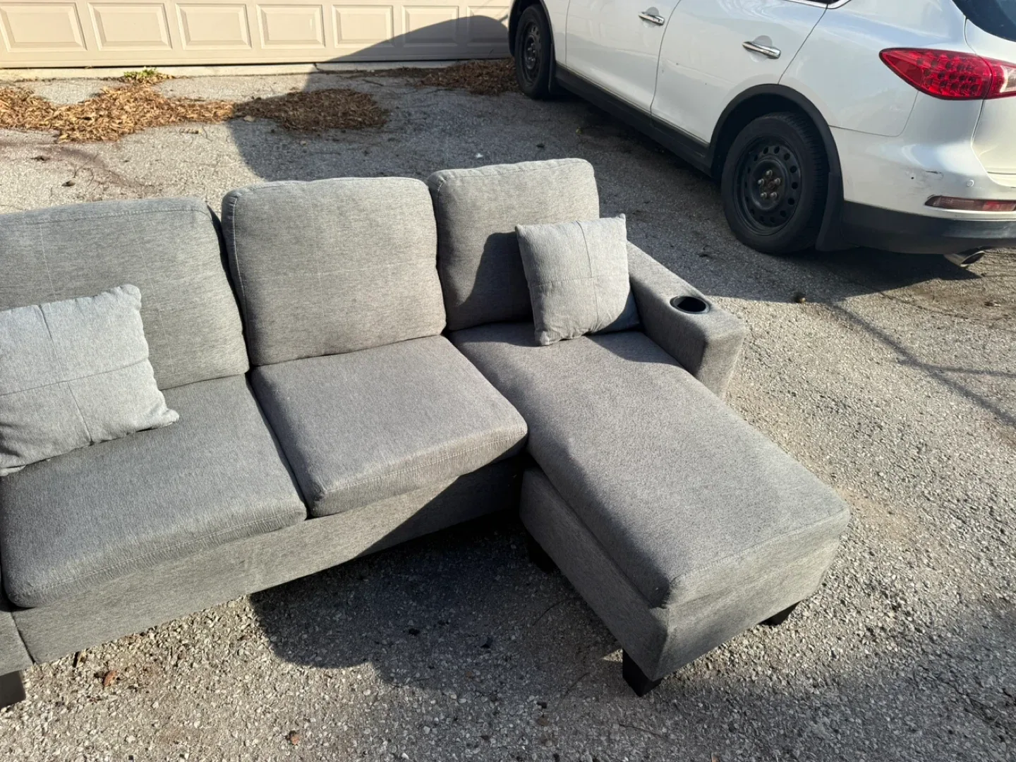 Grey Sectional Sofa with Chaise Lounge image indicator(3)