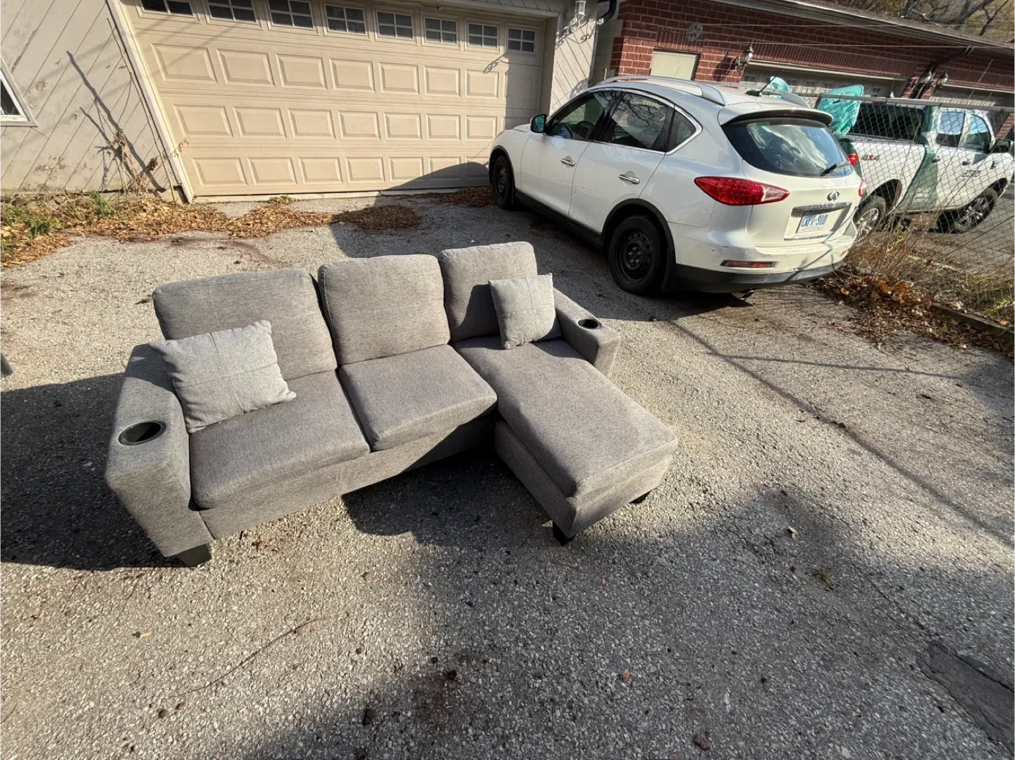 Grey Sectional Sofa with Chaise Lounge image indicator(4)