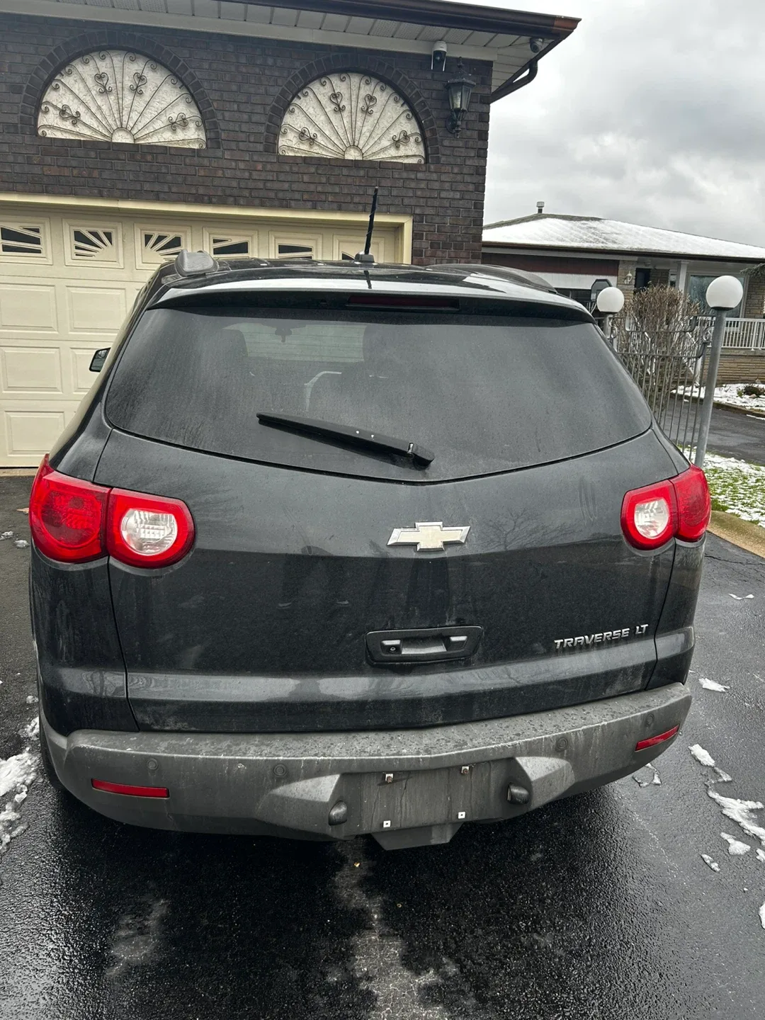 Chevrolet Traverse SUV image indicator(10)