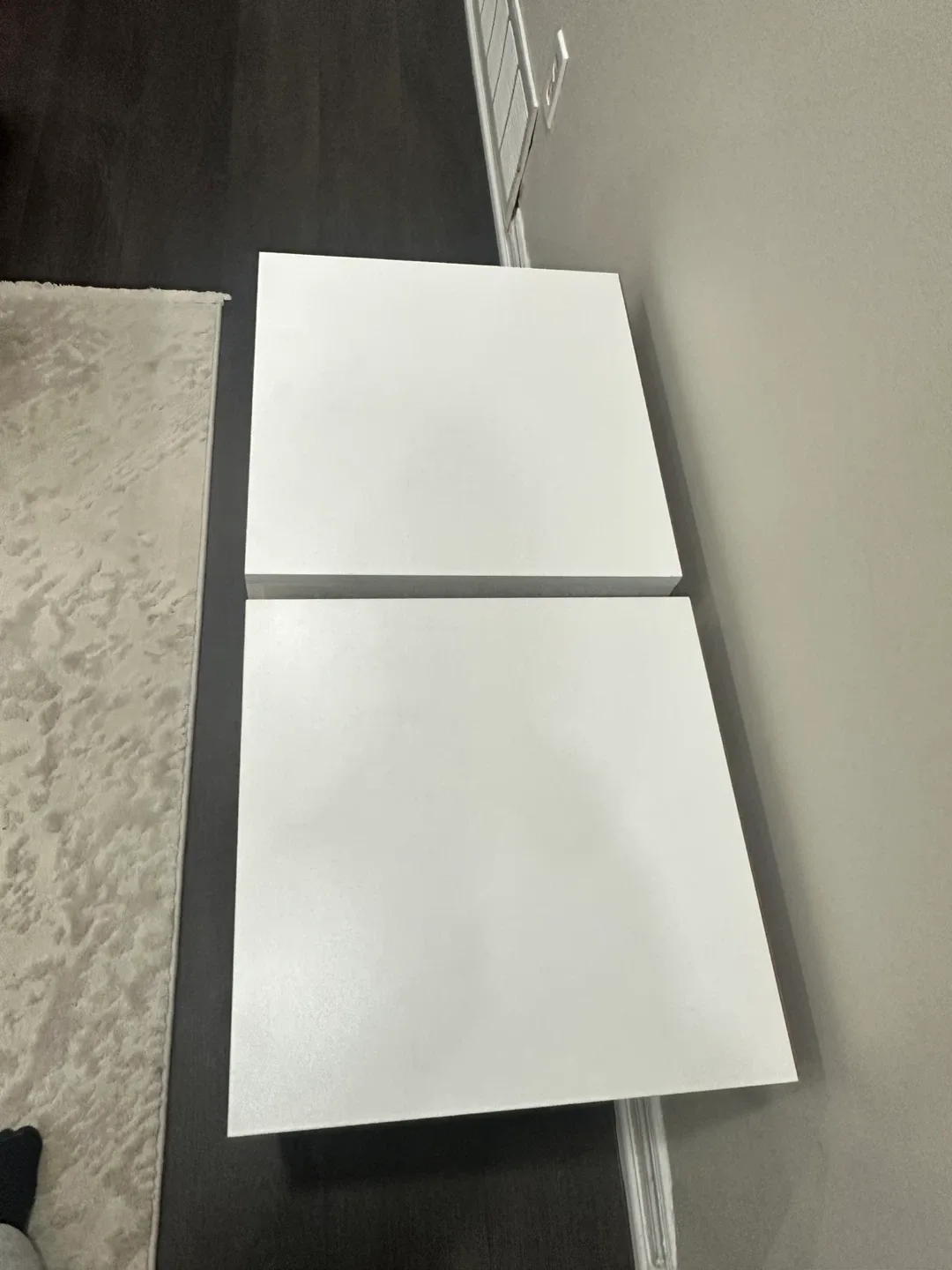 White Nightstands image indicator(2)