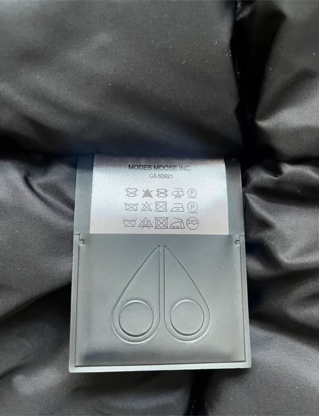 Moose Knuckles Down Parka - Size S/P image indicator(4)