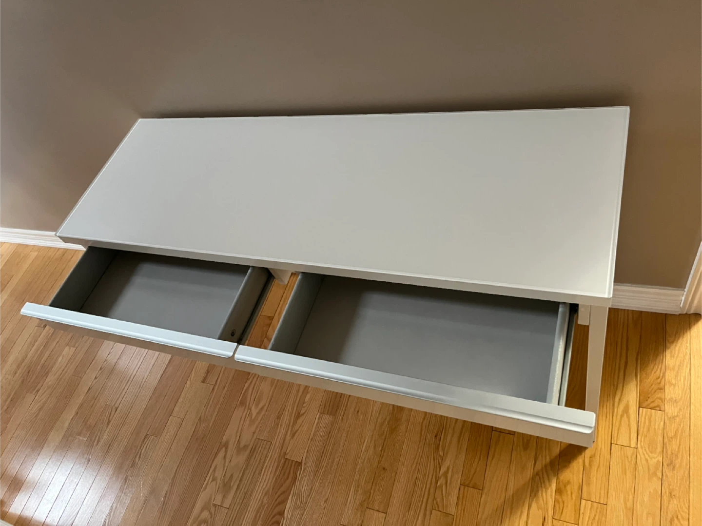 White Desk with Glass Top - photo 2