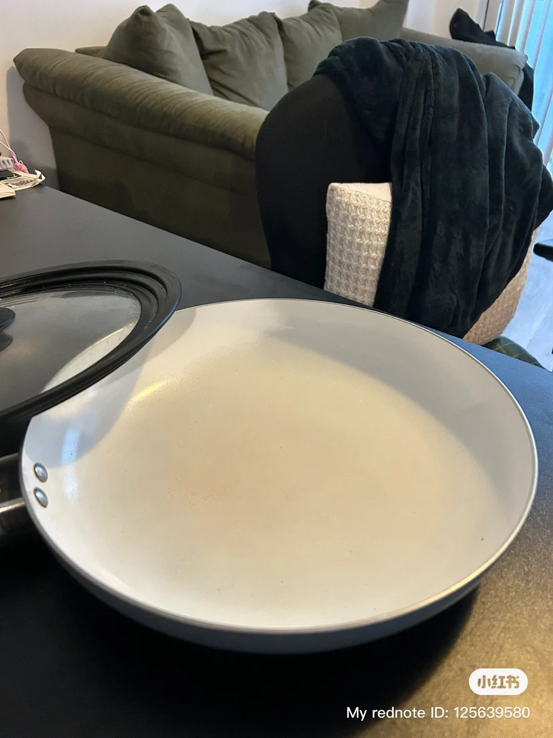 Non-stick Frying Pan with Lid image indicator(2)