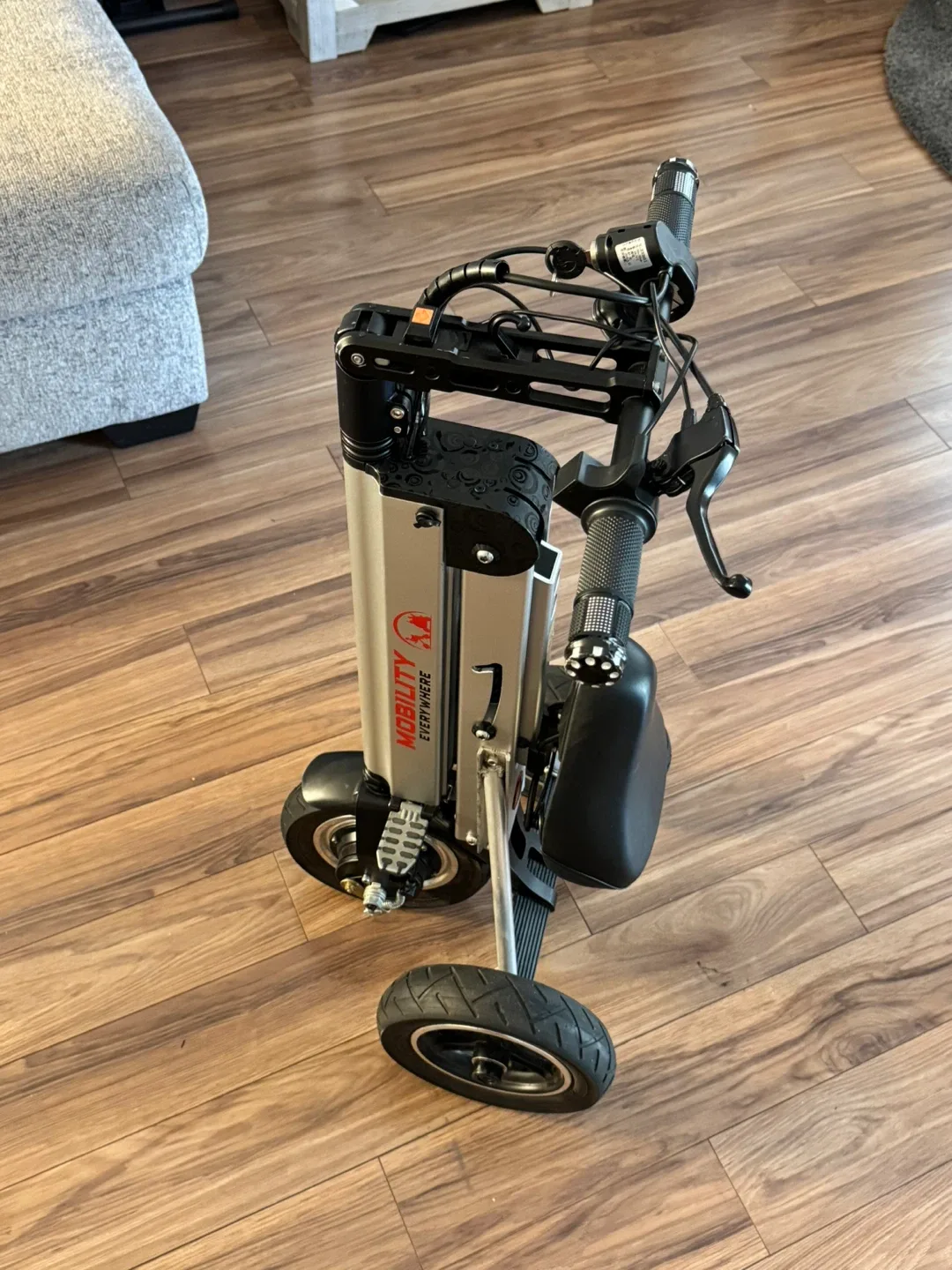 Tomahawk E532 Mobility Everywhere Scooter image indicator(4)