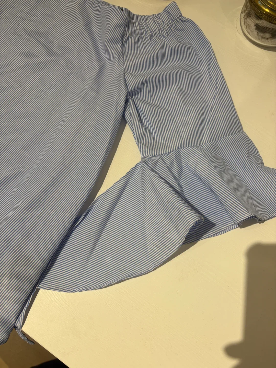 Off the Shoulder Top - Size L image indicator(2)