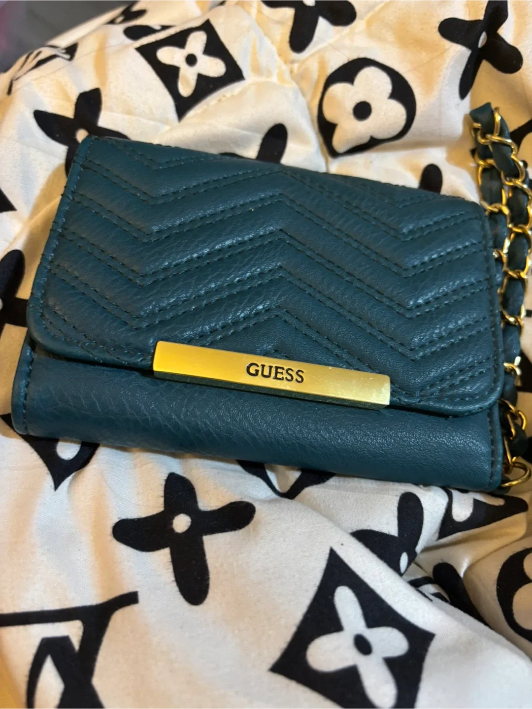 Guess Green Wallet with Chain