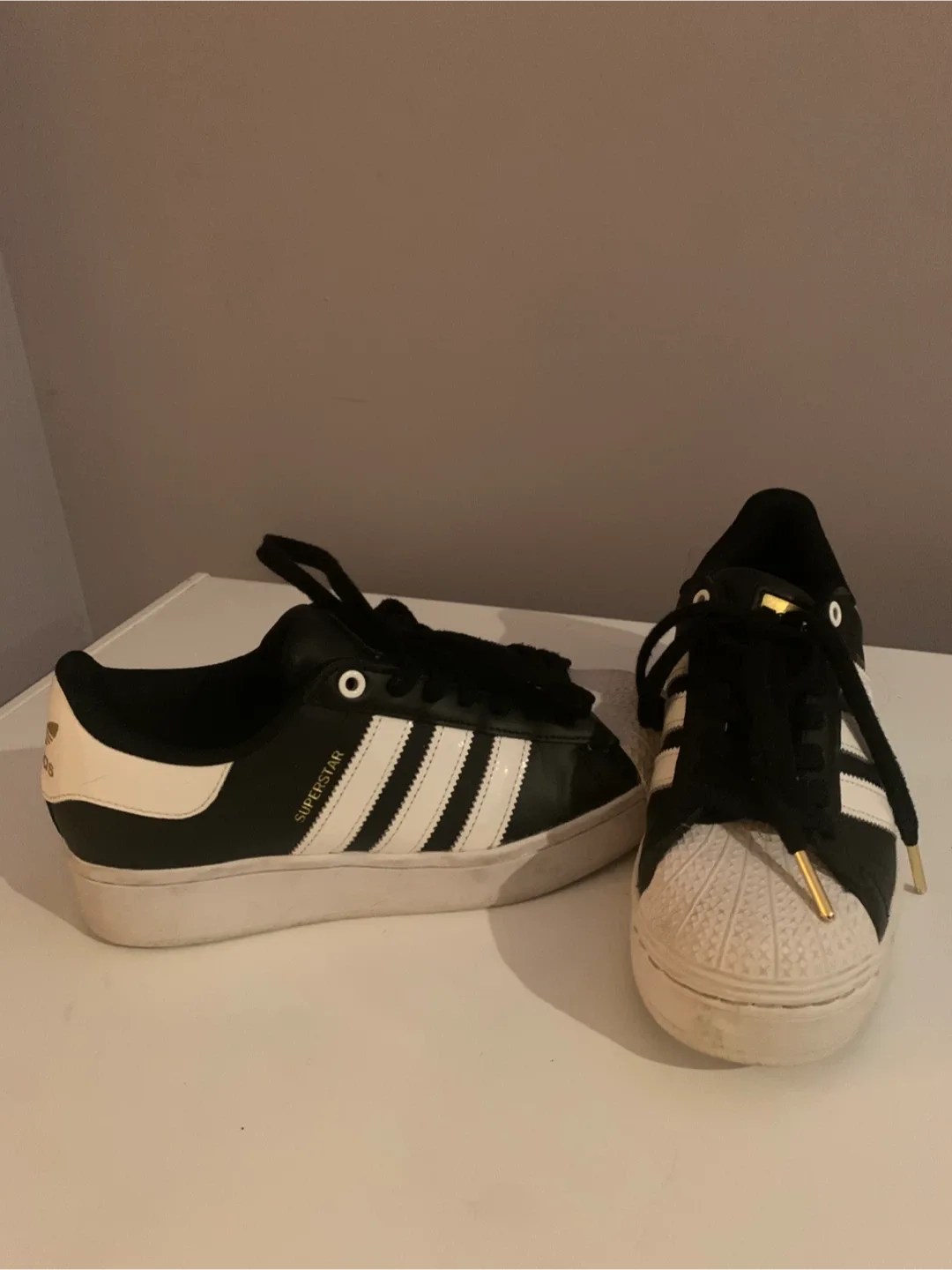 Adidas Superstar Women’s