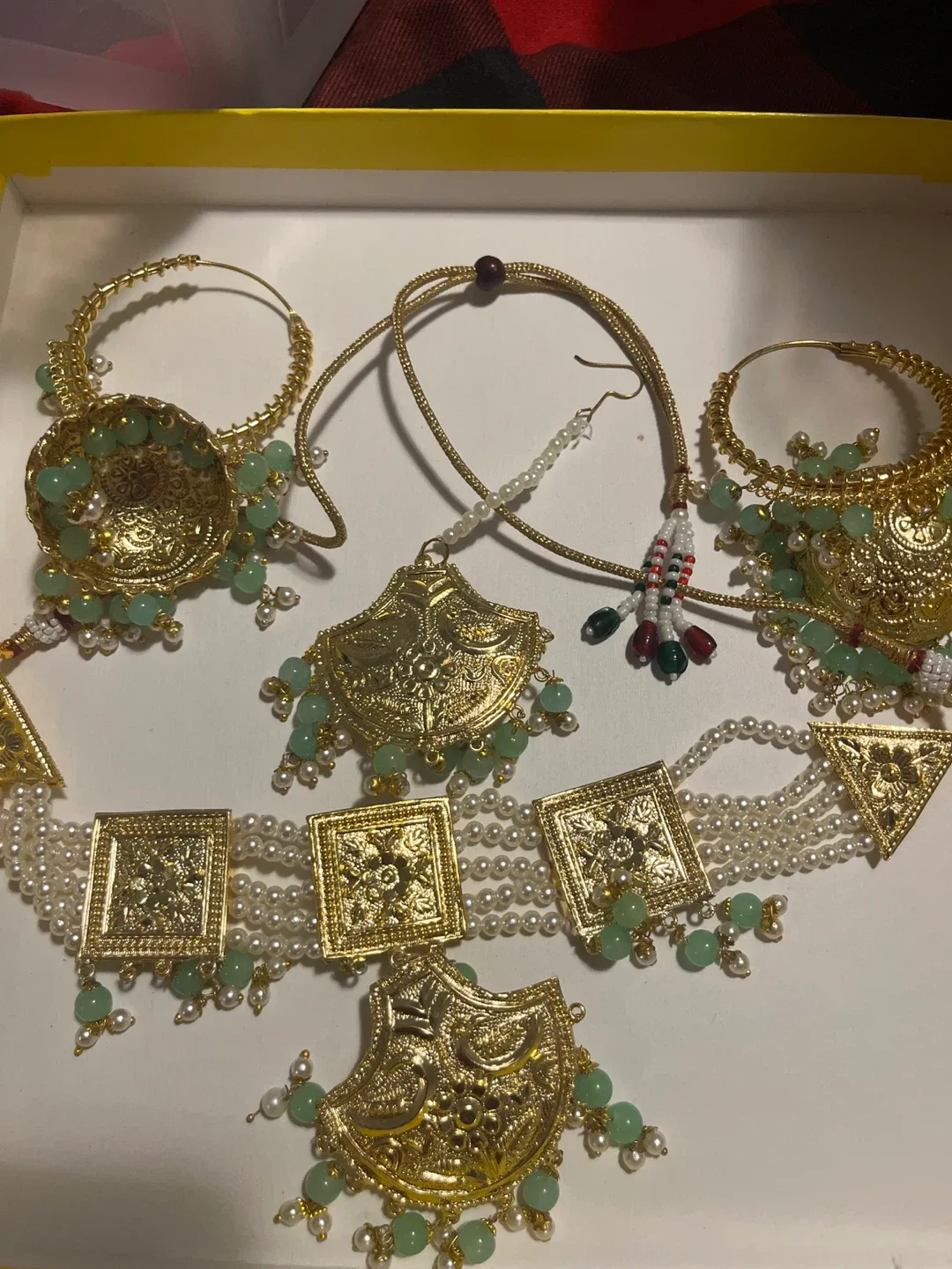 Indian/Pakistani Jewellery Set