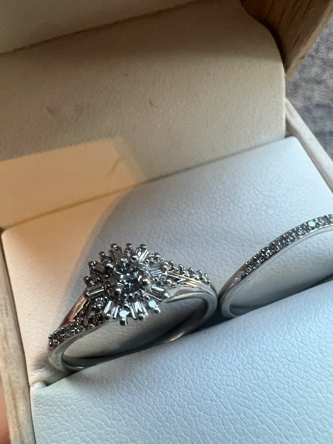 10 k Michael Hill Diamond Ring Set