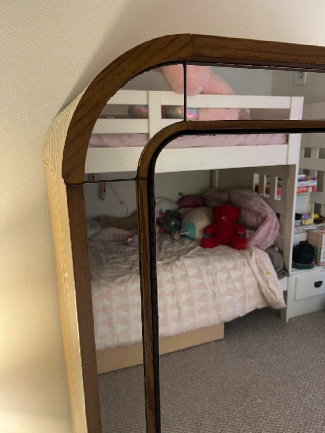 Vintage Vanity Set with Mirror and Nightstands image indicator(5)