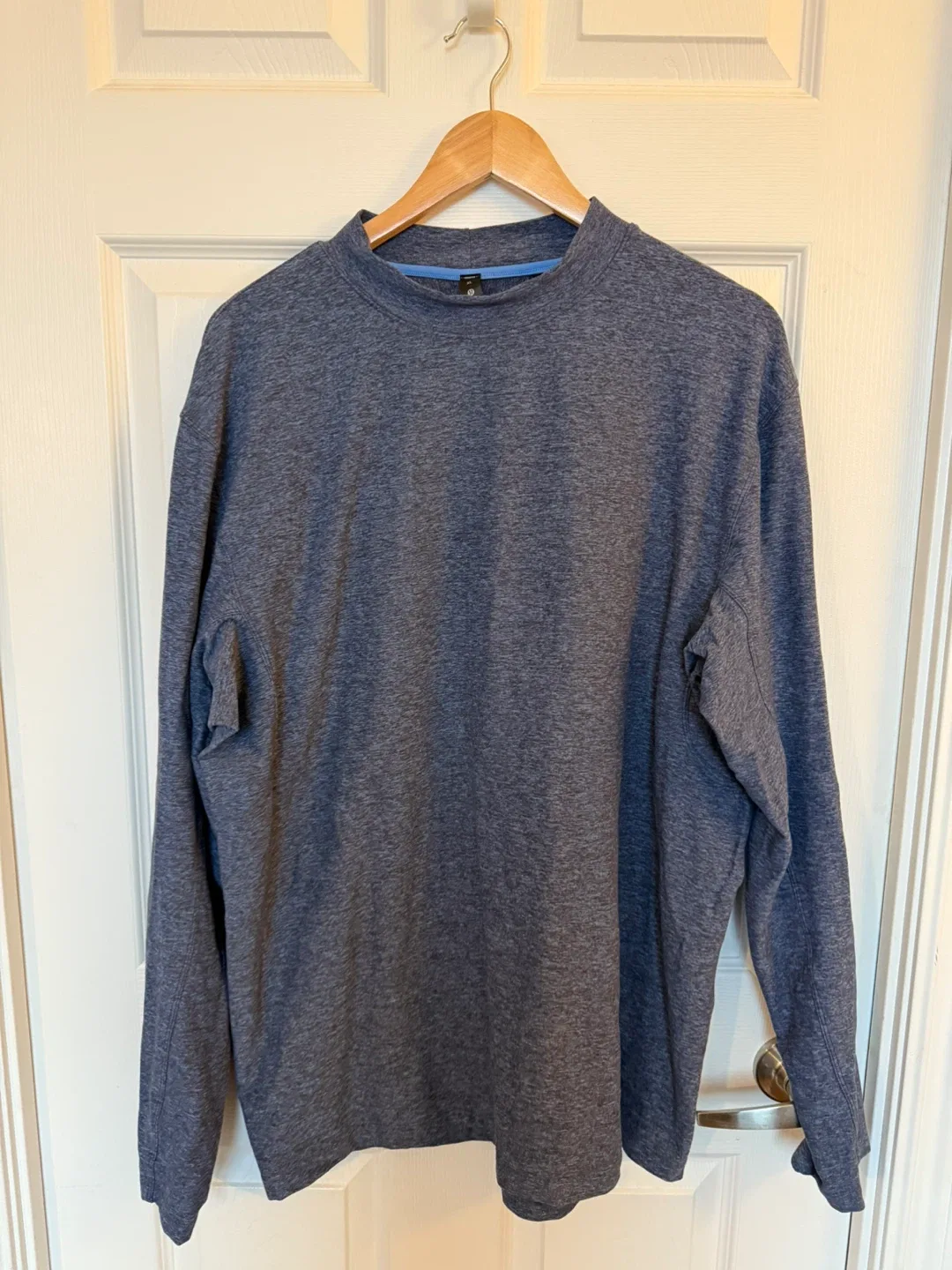 Lululemon XL Blue/Grey Long Sleeve Shirt