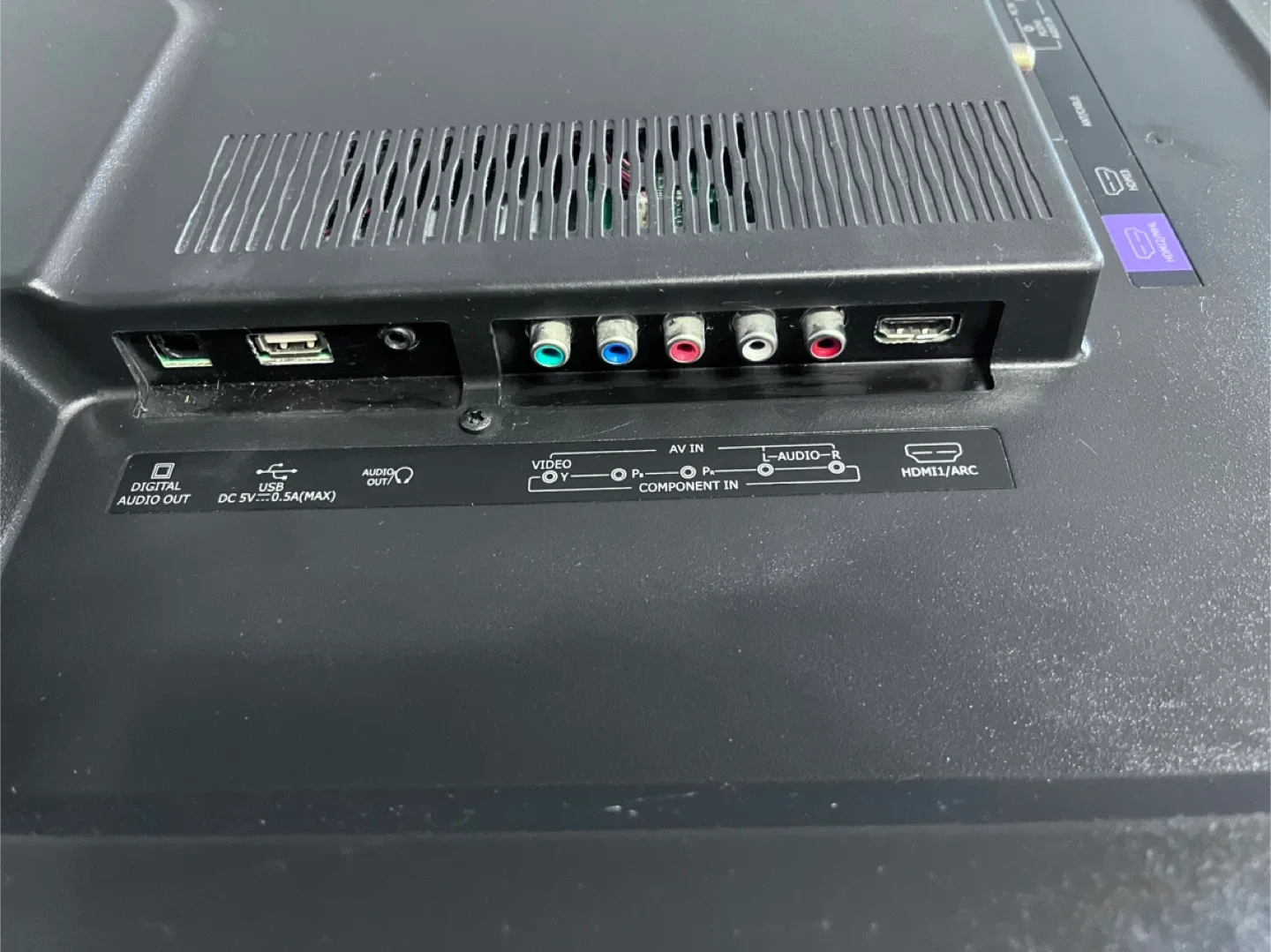 42 inch Hisense TV (not smart) image indicator(4)