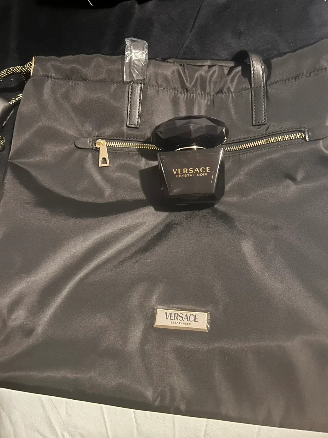 Versace Crystal Noir Eau de Toilette Gift Set image indicator(3)