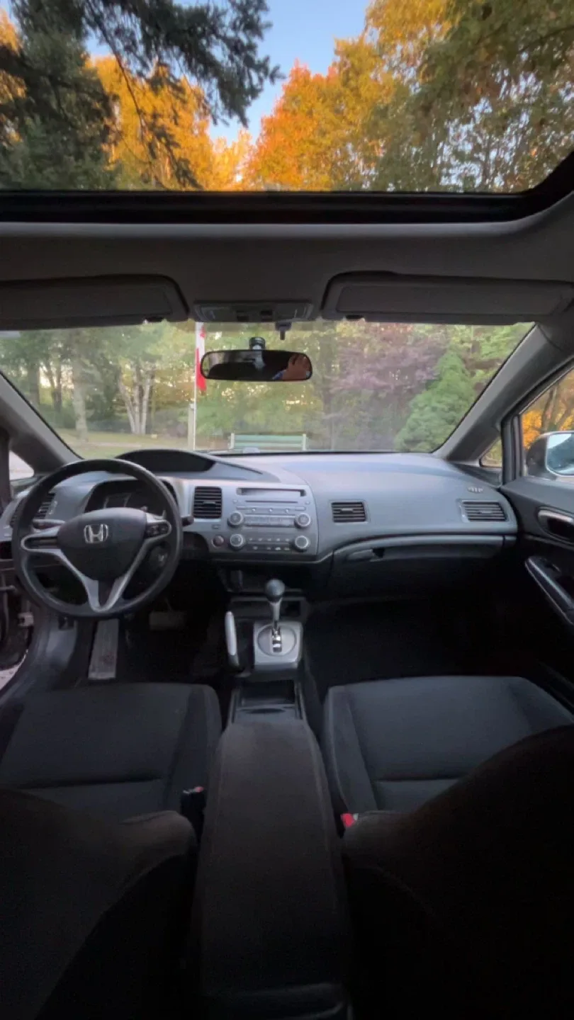 2010 Honda Civic + Brand New Winter Tires image indicator(2)