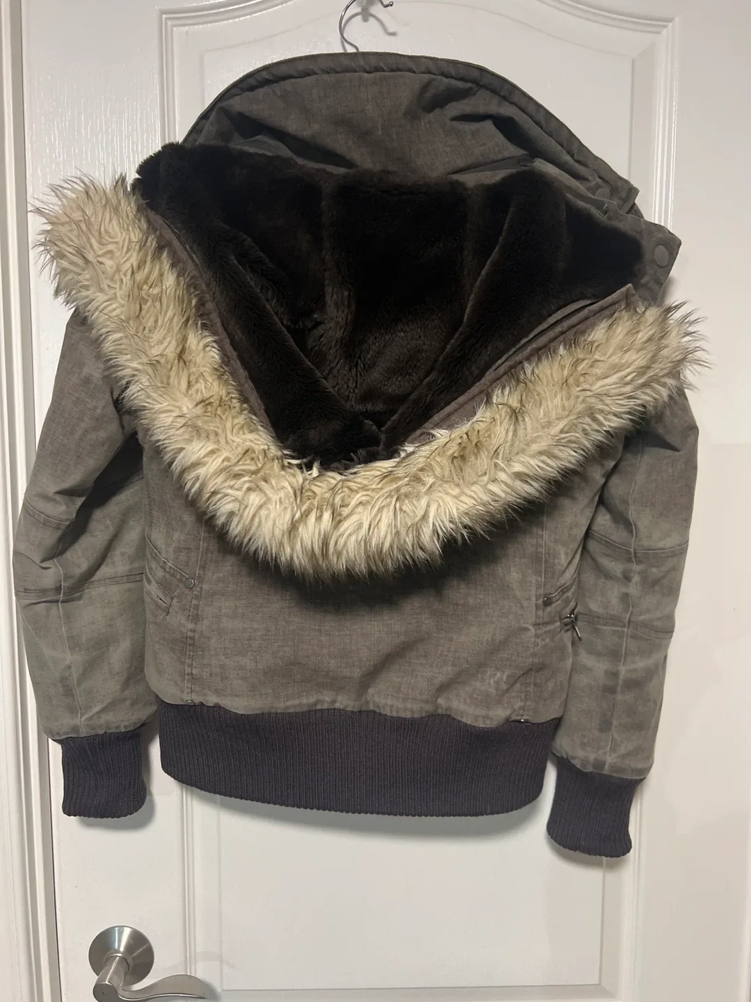 TNA Olive Green Winter Jacket image indicator(2)