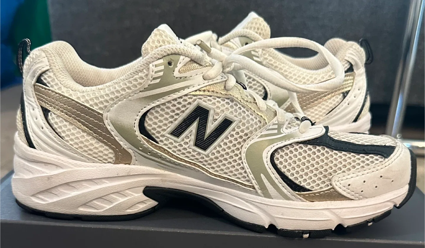 New Balance 530 Running Shoes - Size 5.5 image indicator(2)