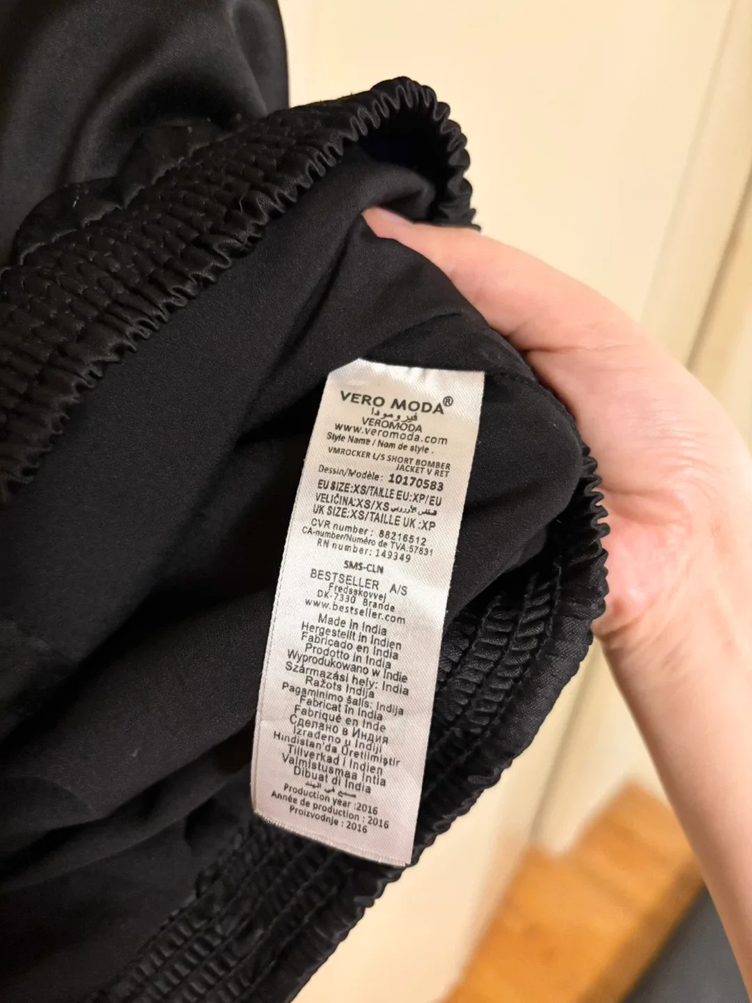 Vero Moda Black Bomber Jacket - Size XS image indicator(5)