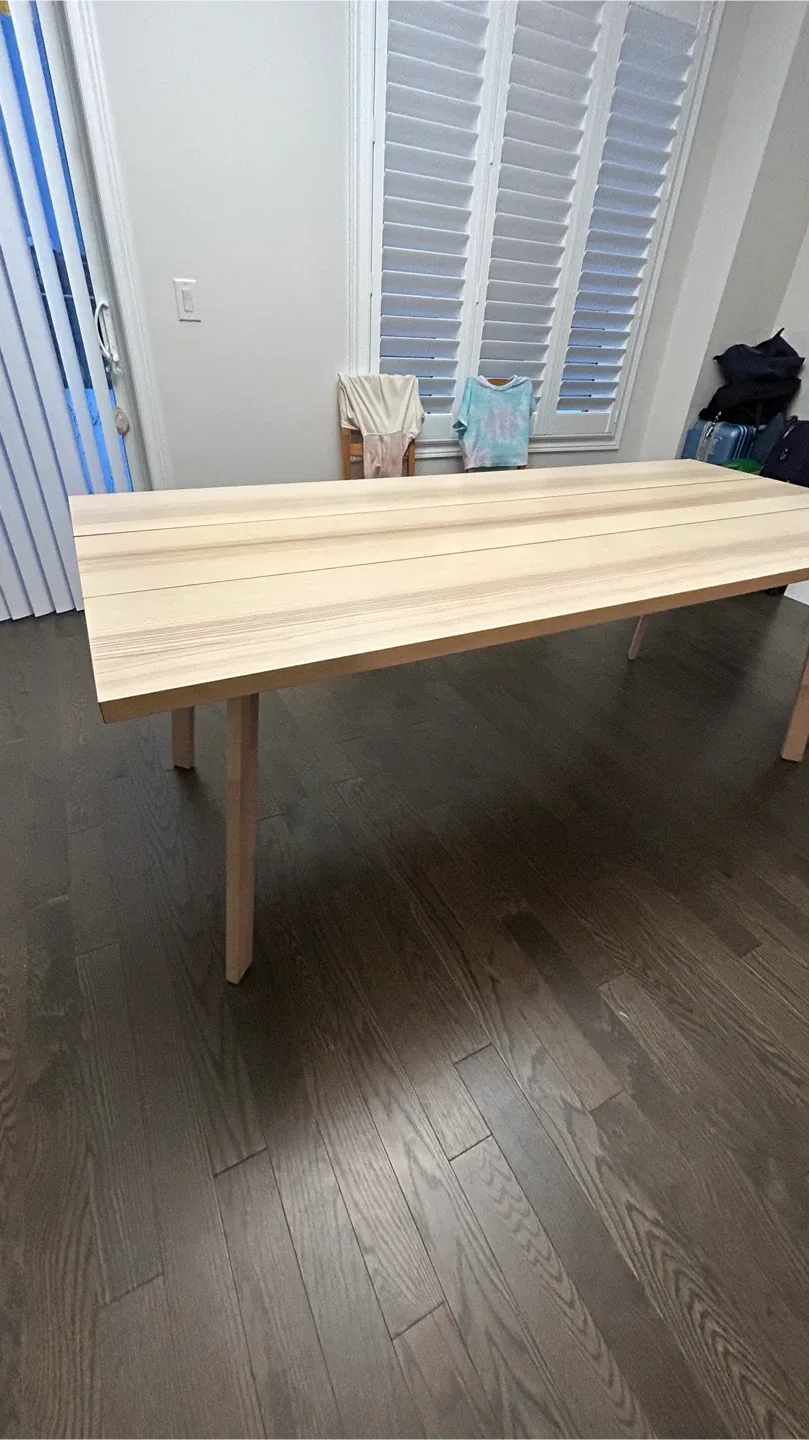 Wood Dining Table (ONLY ACCEPTING CASH) image indicator(3)