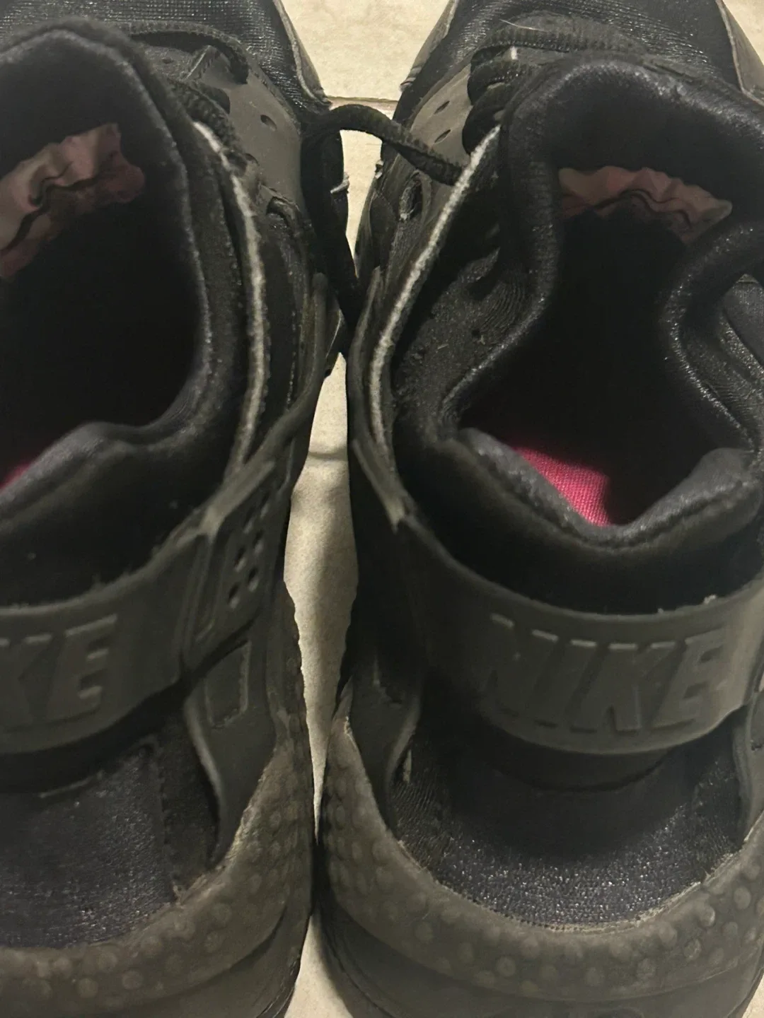 Nike Huarache Run GS image indicator(3)