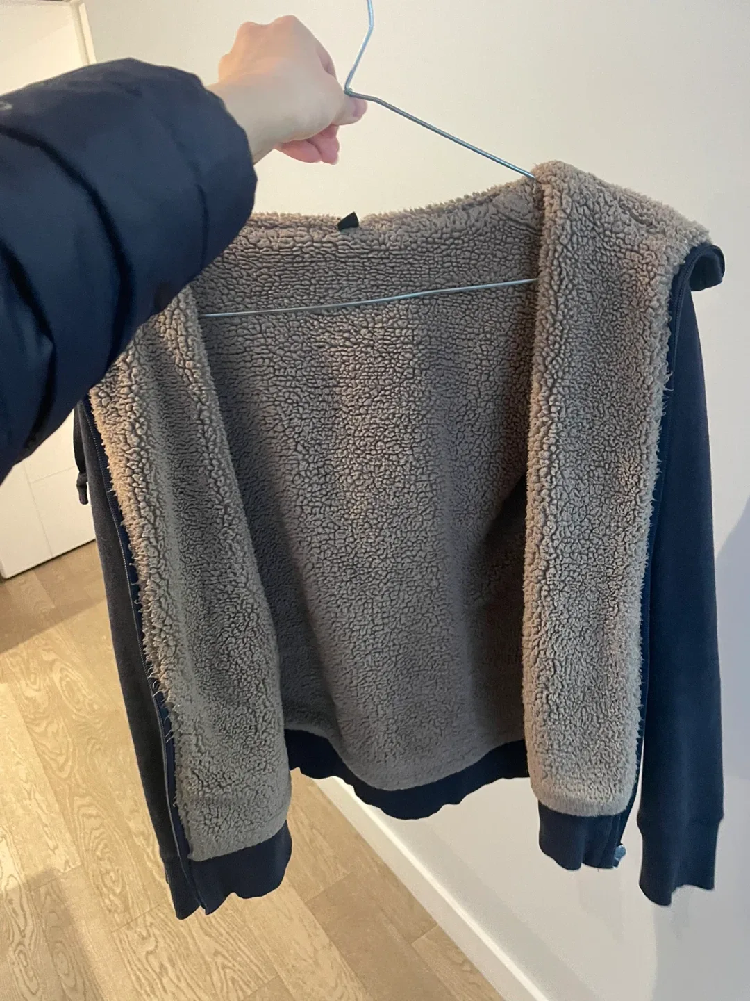 Uniqlo XS Blue Sherpa Lined Hoodie