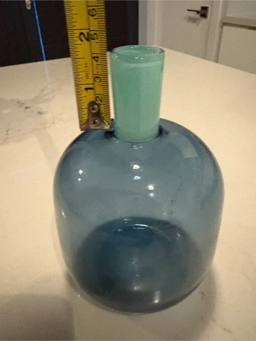 Handblown Glass Vessel Vase Lynn Read Vitreluxe Studio image indicator(6)