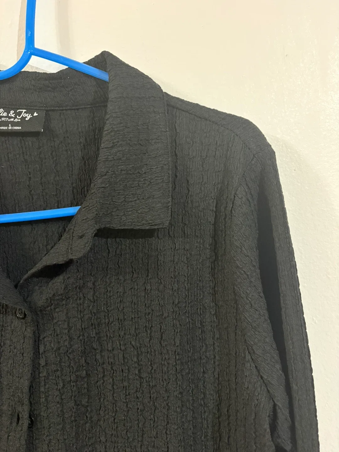 Jolie & Joy Black Button-Down Shirt - Size L image indicator(3)