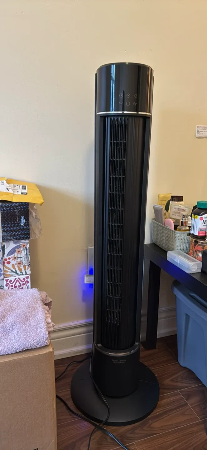 Better Homes & Gardens Tower Fan - Black