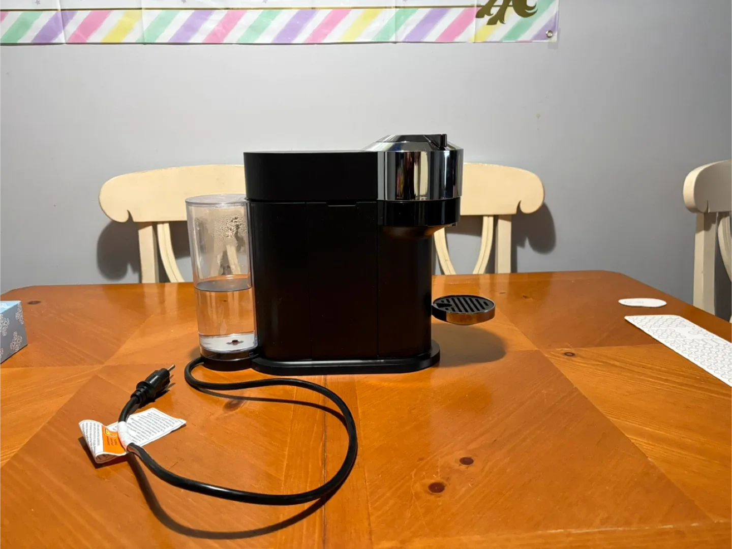 Nespresso Vertuo Next Coffee Machine - Black (used) image indicator(7)