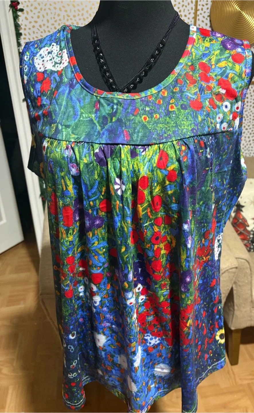 Floral Sleeveless Top - Size XL image indicator(3)