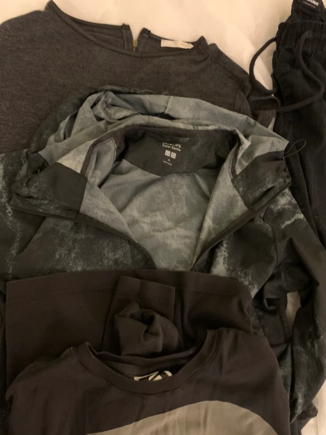 #3.  Women’s Pants Bundle - Aeropostale, G-Star Raw, More image indicator(2)