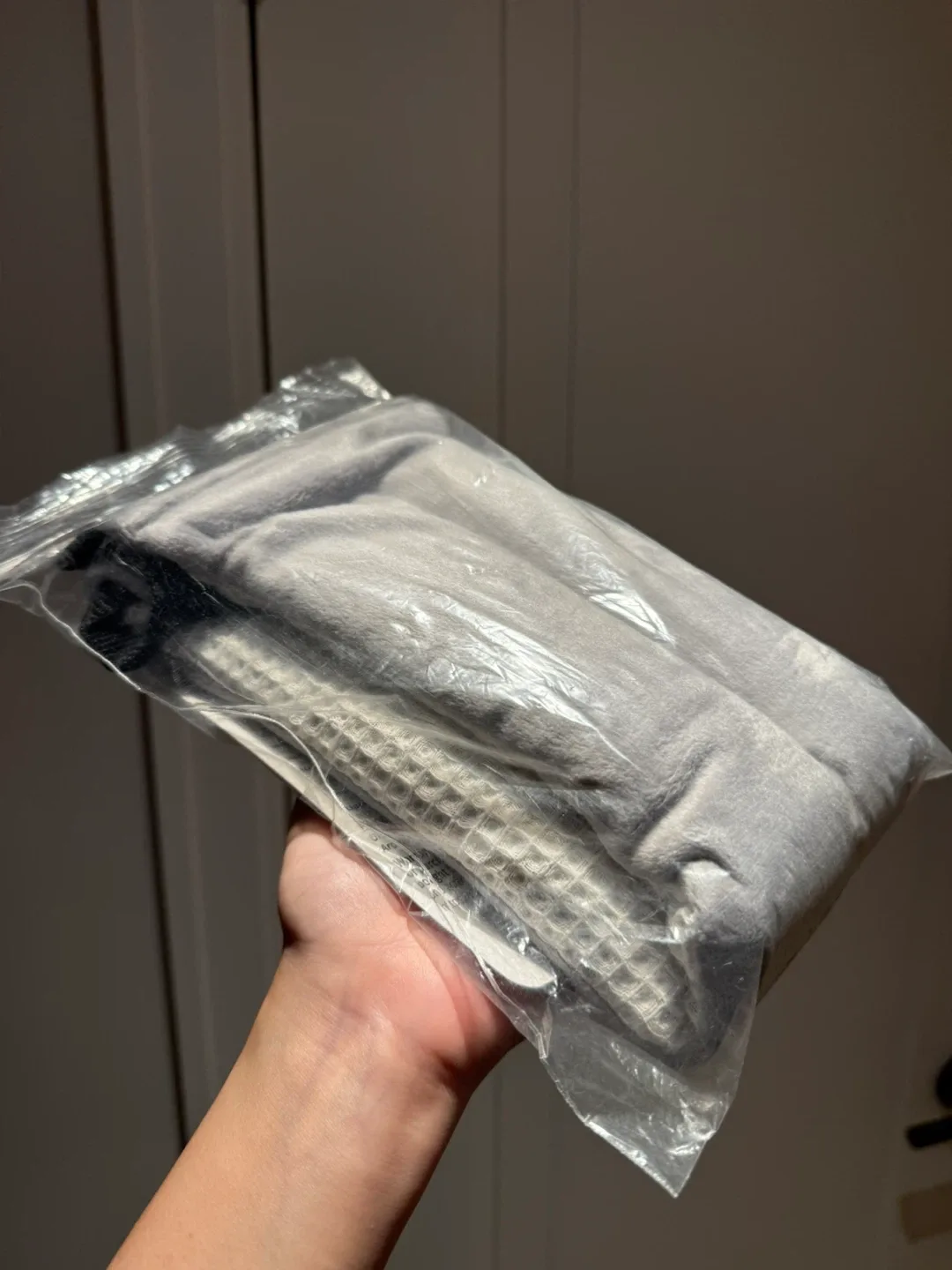 Brand New Heating Pad Neck Pain Relief