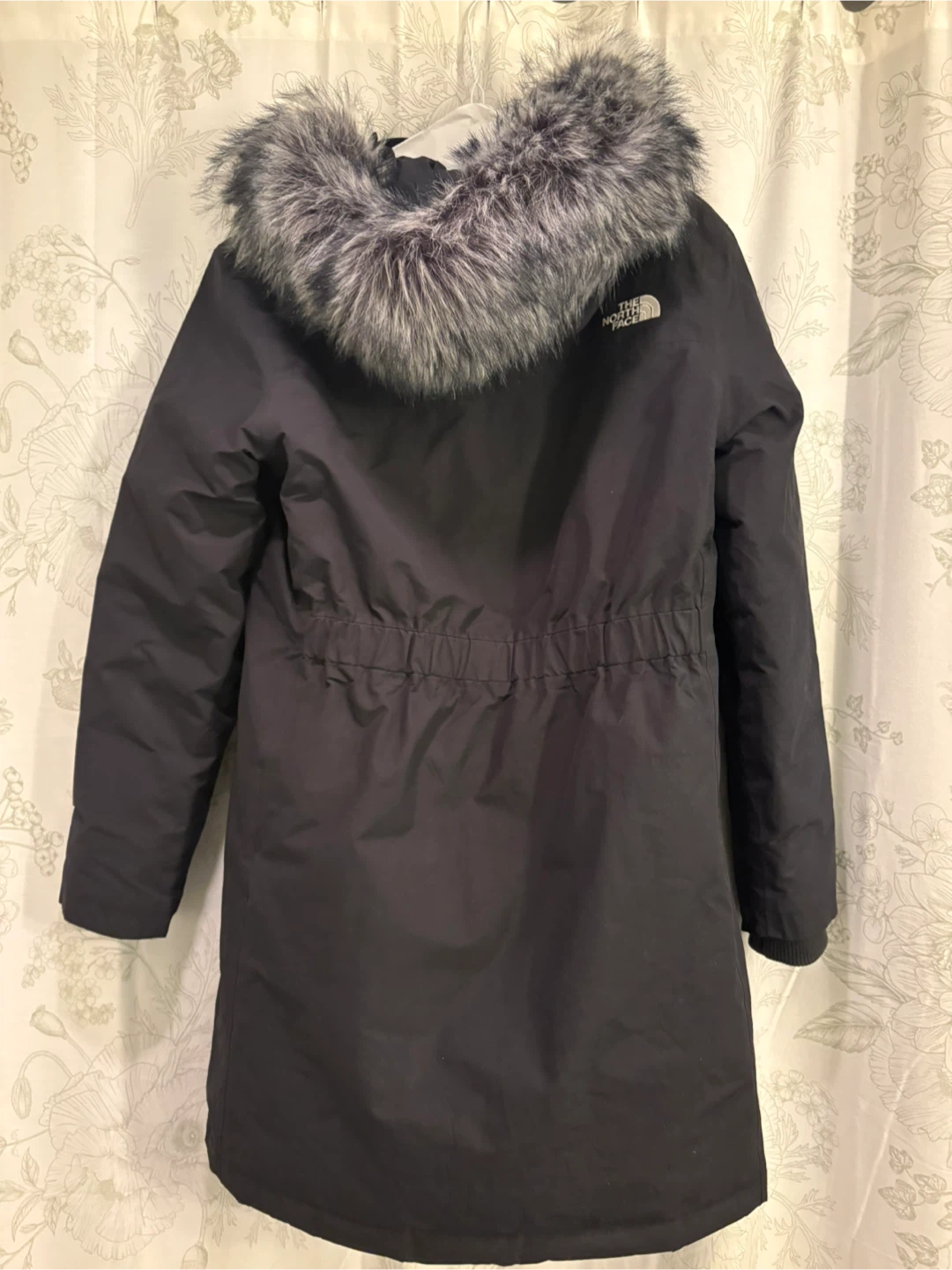The North Face Arctic Parka - Women's Size M - photo 2