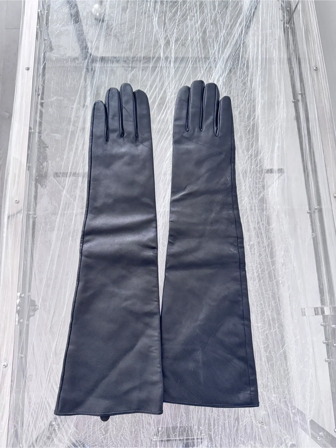 Black Leather Long Gloves - Size 8.5 - NEW image indicator(2)