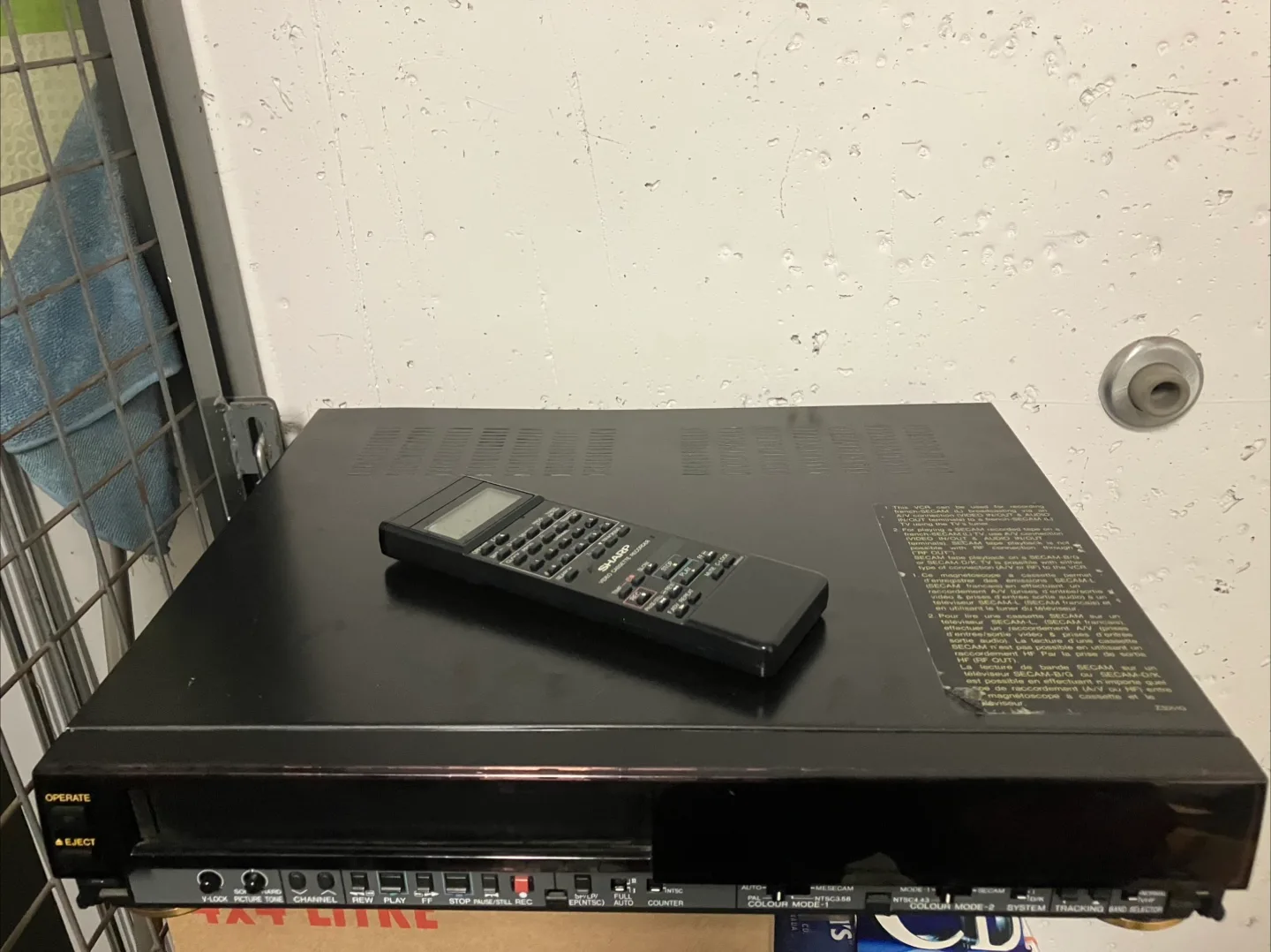 Multi Systems PAL & SECAM & MESECAM VCR sharp VC-790ET AS IS