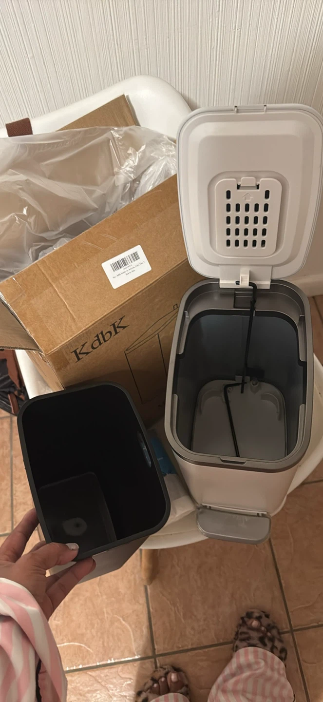 KdbK Step Trash Can with Box - photo 4